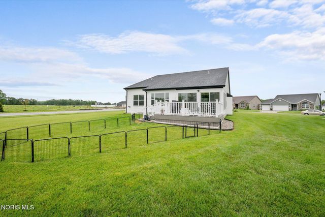 7810 Honeycrisp Court, Holland, OH 43528