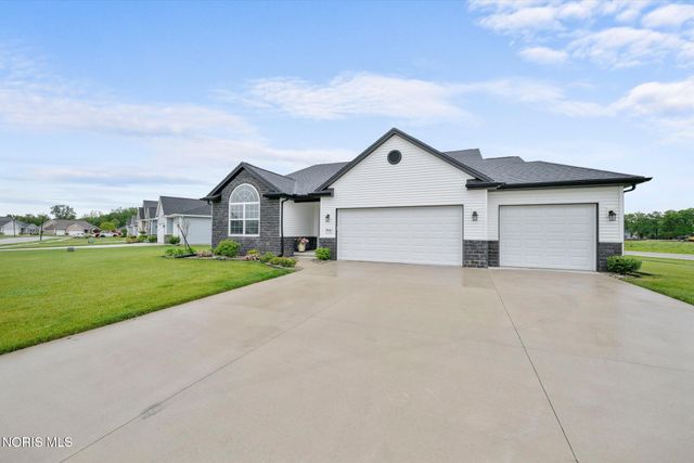 7810 Honeycrisp Court, Holland, OH 43528