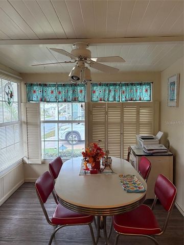 11076 100TH STREET 41, Largo, FL 33773