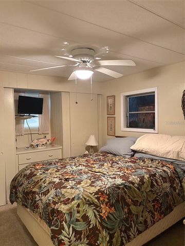 11076 100TH STREET 41, Largo, FL 33773