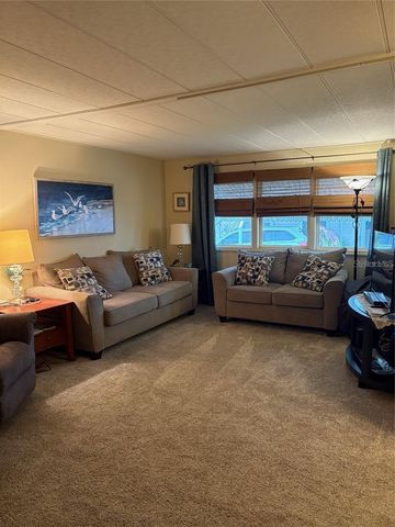 11076 100TH STREET 41, Largo, FL 33773