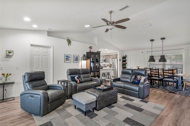 276 N CUNNINGHAM AVENUE, Inverness, FL 34453