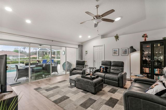 276 N CUNNINGHAM AVENUE, Inverness, FL 34453