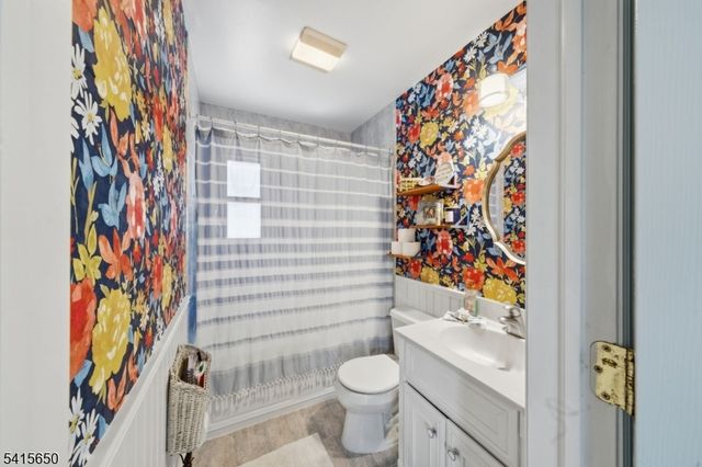 41 Comanche Ave, Rockaway Twp., NJ 07866