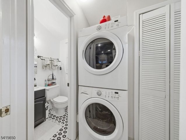 41 Comanche Ave, Rockaway Twp., NJ 07866