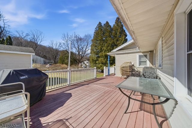 41 Comanche Ave, Rockaway Twp., NJ 07866