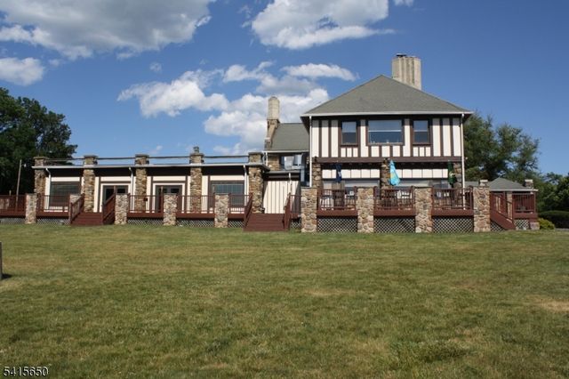 41 Comanche Ave, Rockaway Twp., NJ 07866