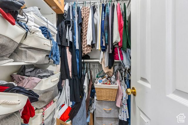 1661 WILLOWBROOK DR, Provo, UT 84604