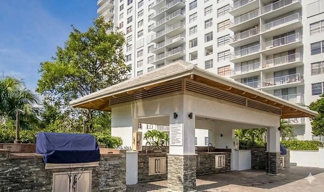 2851 NE 183 2010 E, Aventura, FL 33160