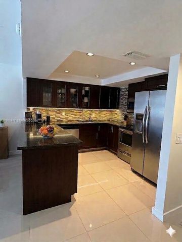 2851 NE 183 2010 E, Aventura, FL 33160