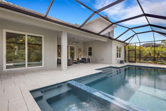 8145 GRANDE SHORES DRIVE, Sarasota, FL 34240