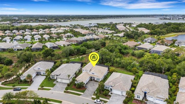 8145 GRANDE SHORES DRIVE, Sarasota, FL 34240