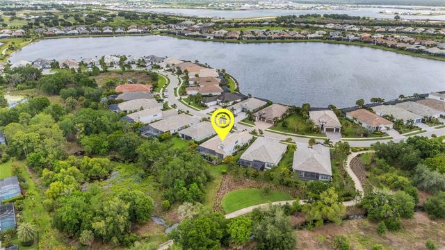 8145 GRANDE SHORES DRIVE, Sarasota, FL 34240