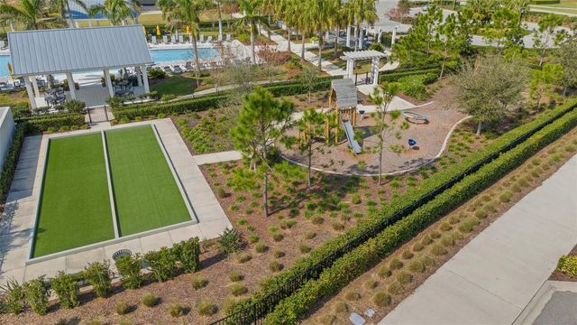 8145 GRANDE SHORES DRIVE, Sarasota, FL 34240