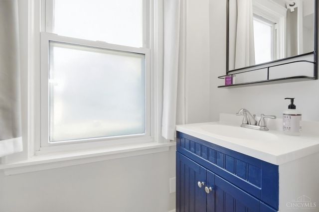 6264 Bona Vista Place, Cincinnati, OH 45213