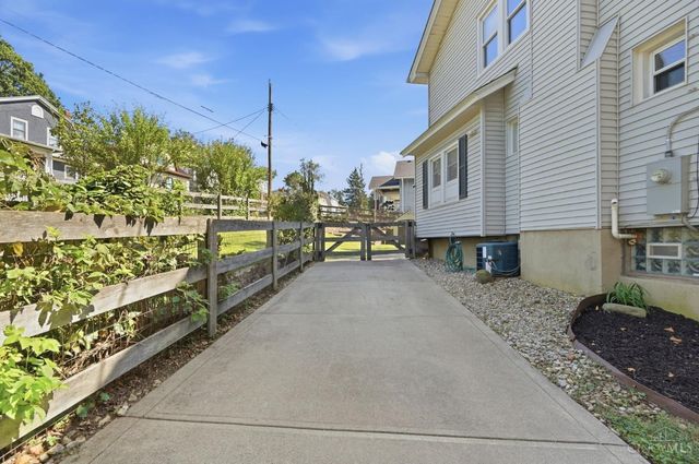 6264 Bona Vista Place, Cincinnati, OH 45213