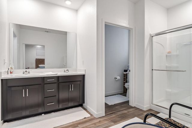 1594 NE Waterside Ln NE, Rohnert Park, CA 94928