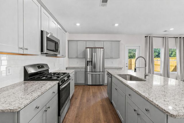 104 Country Gate Lane, Summerville, SC 29485