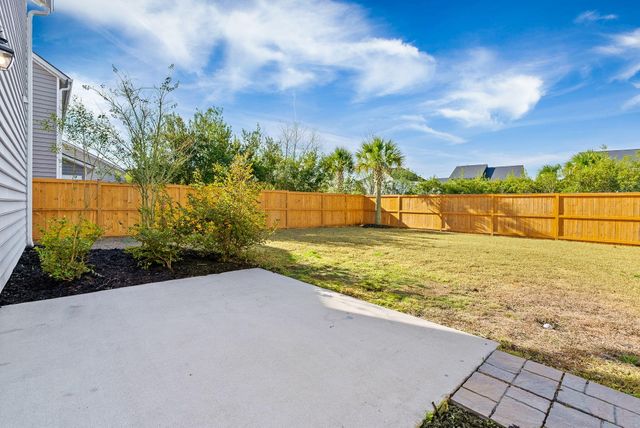 104 Country Gate Lane, Summerville, SC 29485