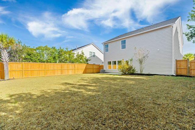 104 Country Gate Lane, Summerville, SC 29485