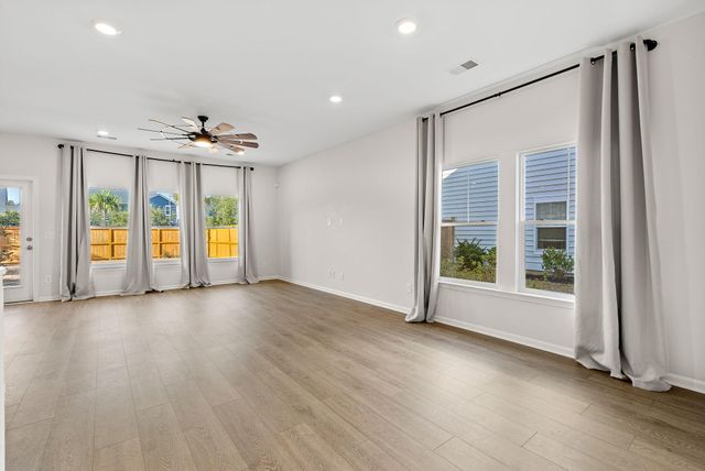 104 Country Gate Lane, Summerville, SC 29485