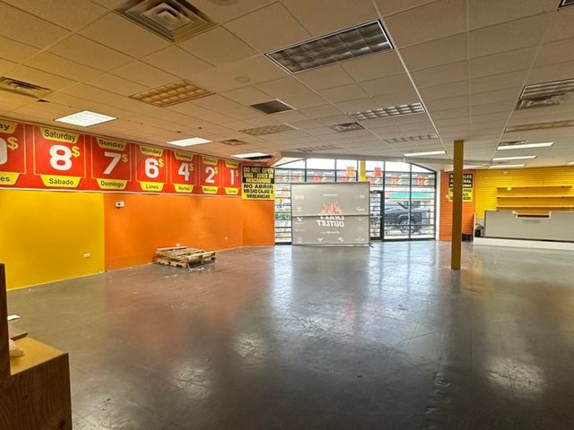 8235-8259 S KEDZIE Avenue, Chicago, IL 60655