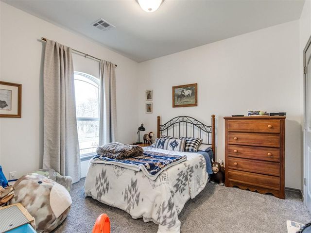 19790 E Robinson Street, Norman, OK 73026