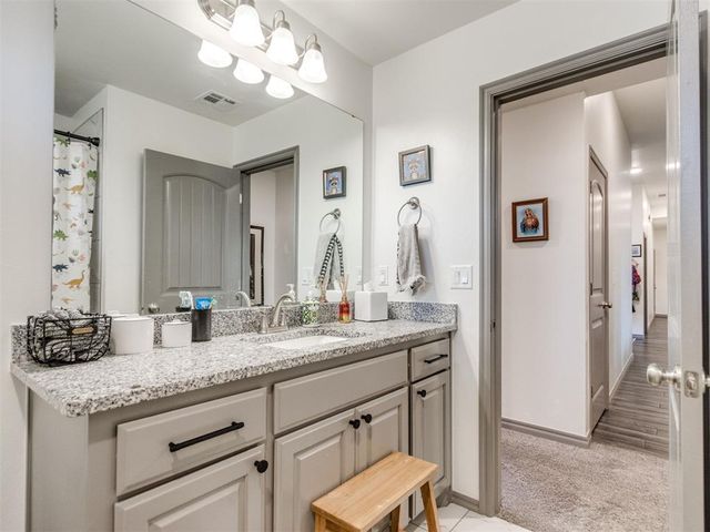 19790 E Robinson Street, Norman, OK 73026