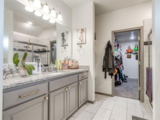 19790 E Robinson Street, Norman, OK 73026