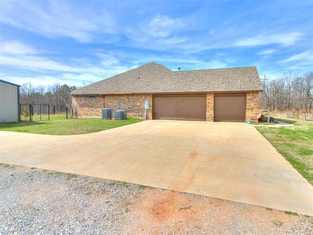 19790 E Robinson Street, Norman, OK 73026