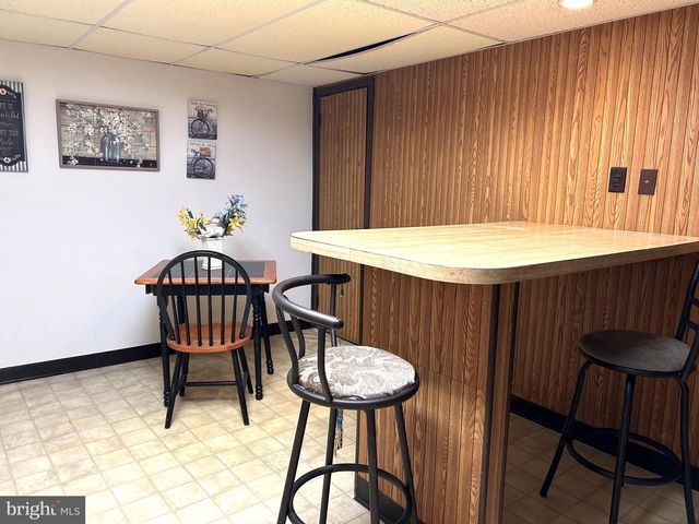 20 CORAL DR, Hamilton, NJ 08619