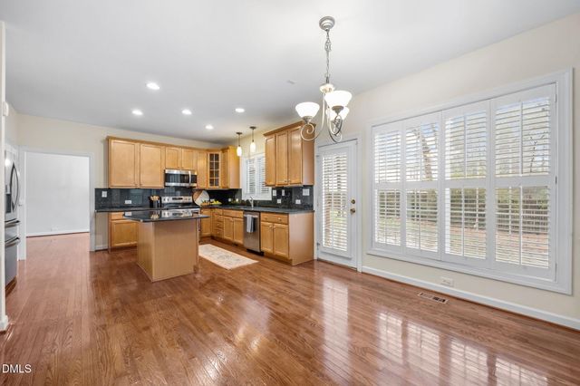 7 Bobcat Court, Durham, NC 27713
