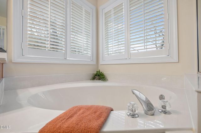 7 Bobcat Court, Durham, NC 27713