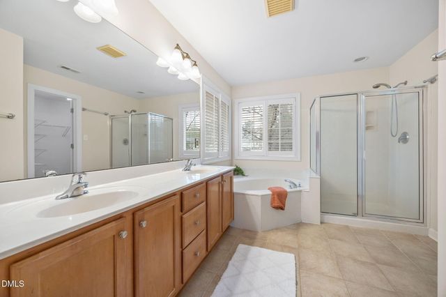 7 Bobcat Court, Durham, NC 27713