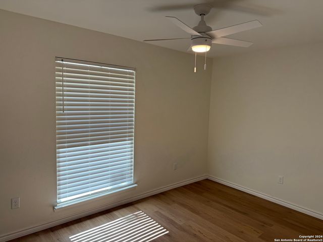 1703 SEARCY DR, San Antonio, TX 78232