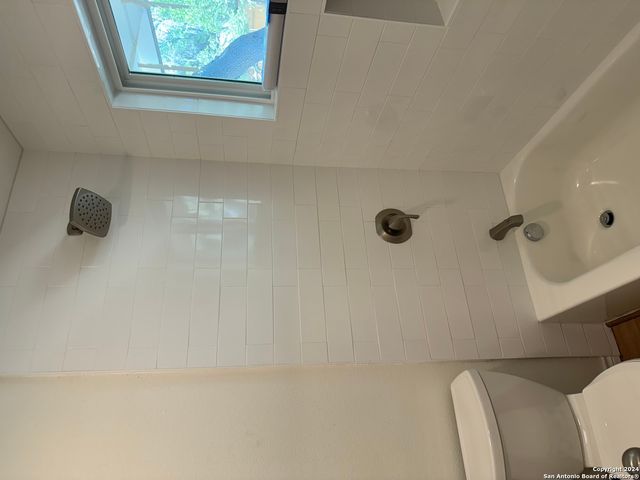 1703 SEARCY DR, San Antonio, TX 78232