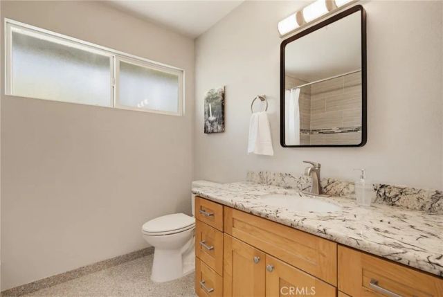 27923 Redwood Glen Road, Valencia, CA 91354