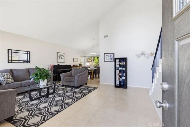 27923 Redwood Glen Road, Valencia, CA 91354
