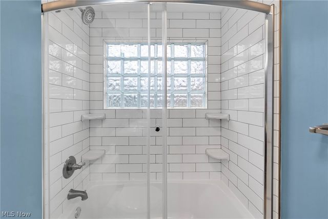 2820 Fort Island Drive, Fairlawn, OH 44333