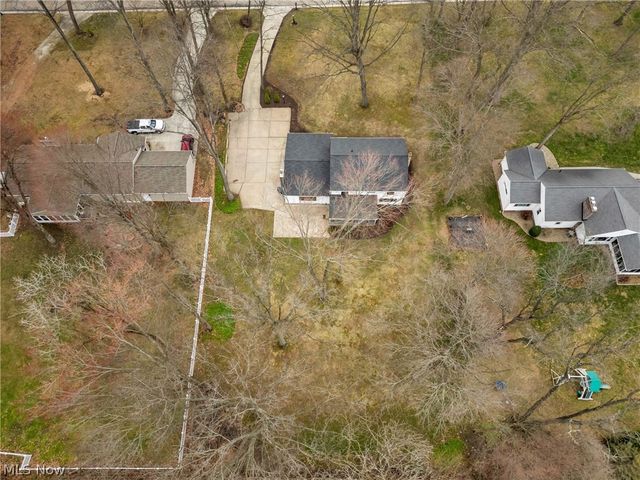 2820 Fort Island Drive, Fairlawn, OH 44333