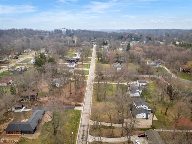 2820 Fort Island Drive, Fairlawn, OH 44333