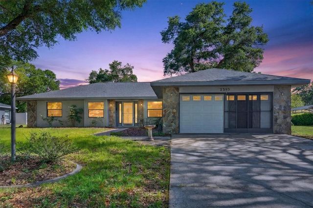 2393 W FAIRWAY LOOP, Citrus Springs, FL 34434