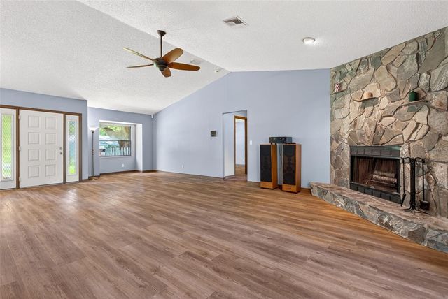 2393 W FAIRWAY LOOP, Citrus Springs, FL 34434