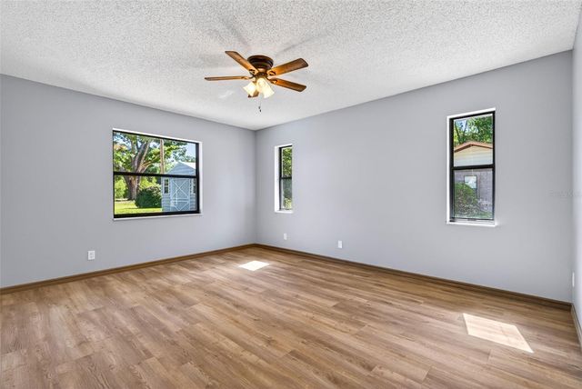 2393 W FAIRWAY LOOP, Citrus Springs, FL 34434