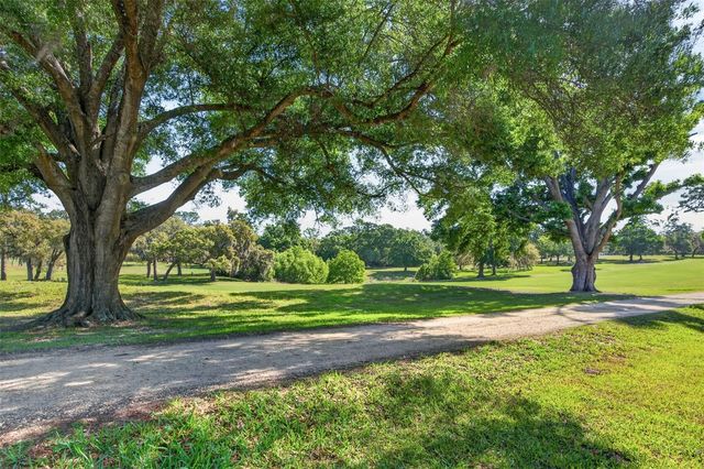 2393 W FAIRWAY LOOP, Citrus Springs, FL 34434
