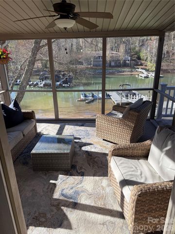 388 Ponderosa Circle, Mooresville, NC 28117