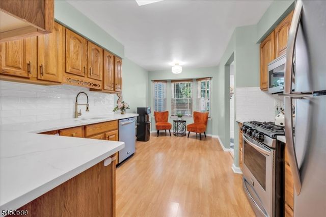 107 Choctaw Ridge Rd, Branchburg Twp., NJ 08876