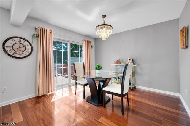 107 Choctaw Ridge Rd, Branchburg Twp., NJ 08876