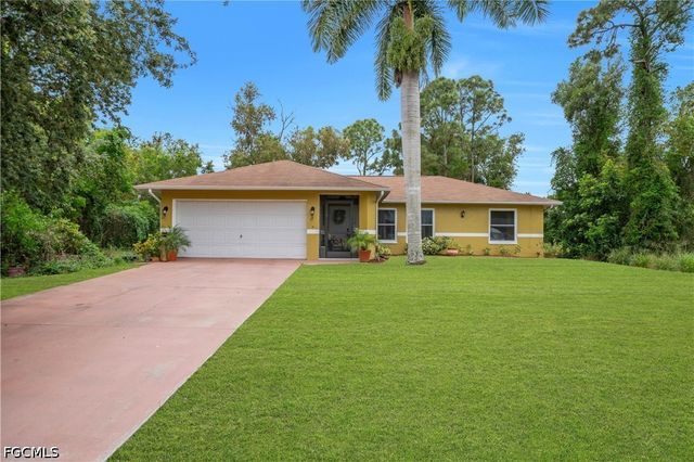 8434 Butternut RD, Fort Myers, FL 33967