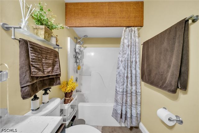 8434 Butternut RD, Fort Myers, FL 33967